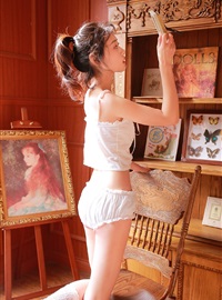 Swan girl specimen indoor pajamas pure B female portrait(4)